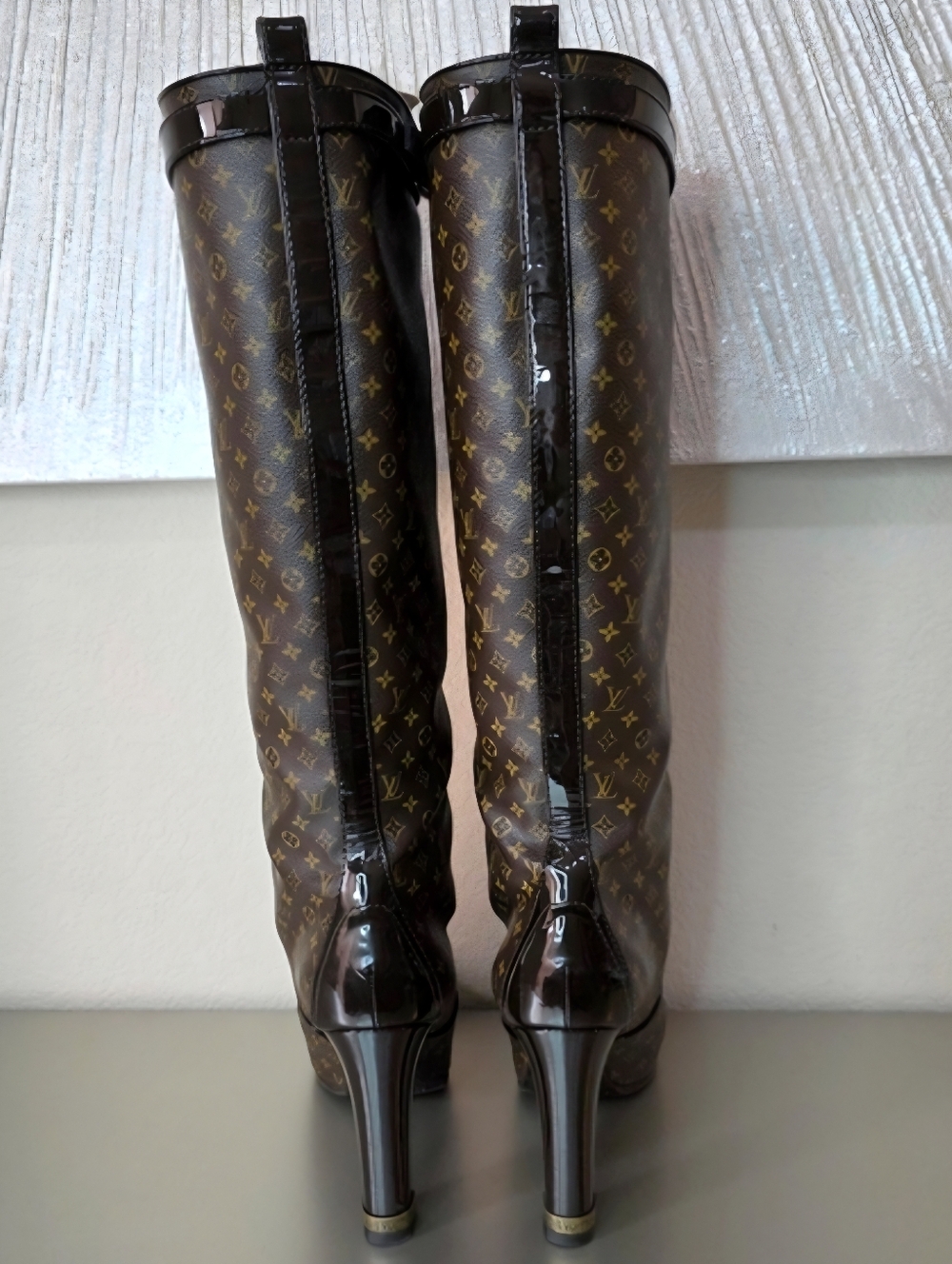 Louis Vuitton Monogram Canvas Patent Leather Knee-high Boots - EU 38.5 / US 8 - Picture 9 of 16